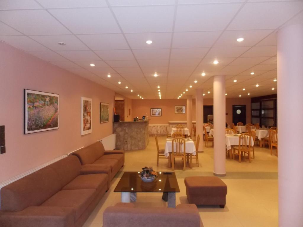 Balatonföldvár Hotel Family المظهر الخارجي الصورة